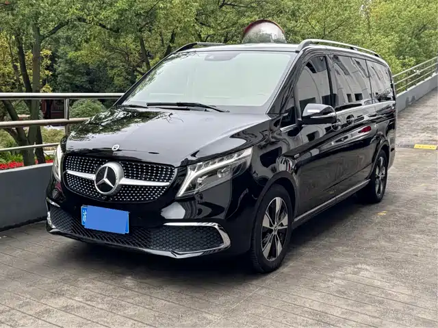 Mercedes-Benz Mercedes-Benz V-Class 2024