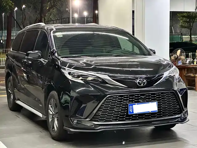 Toyota Granvia