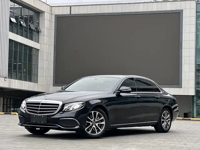 Mercedes-Benz Mercedes-Benz E-Class 2018