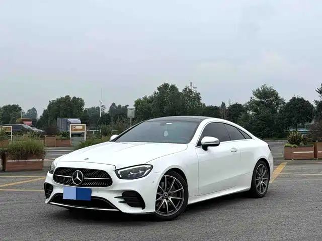 Mercedes-Benz Mercedes-Benz E-Class (Import) 2021