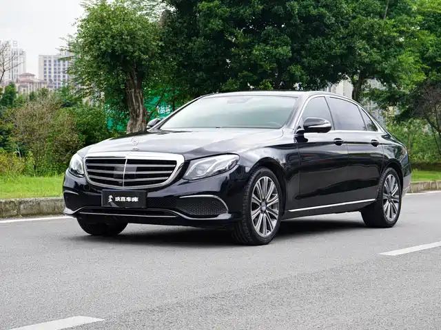 Mercedes-Benz Mercedes-Benz E-Class 2017