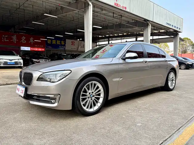 BMW BMW 7 Series 2014