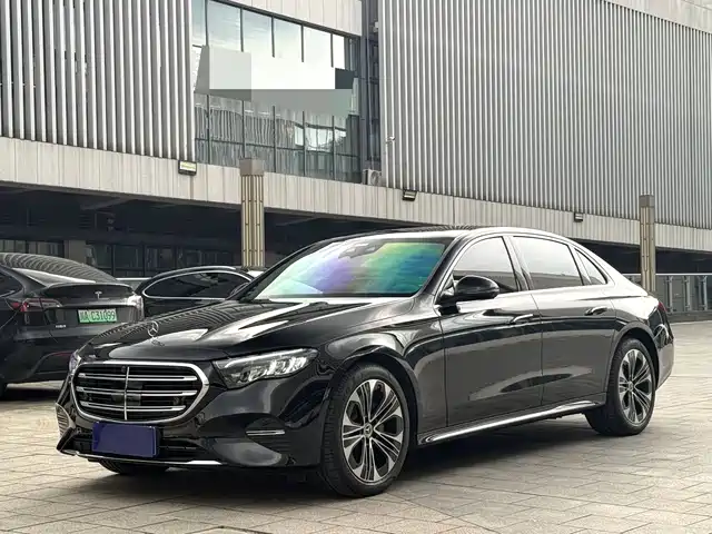 Mercedes-Benz Mercedes-Benz E-Class