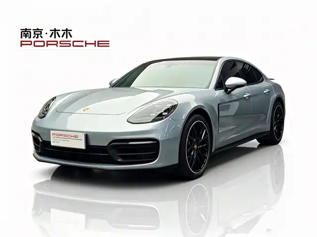 Porsche Panamera 2021