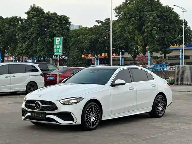 Mercedes-Benz Mercedes-Benz C-Class