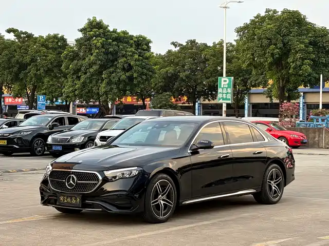 Mercedes-Benz Mercedes-Benz E-Class