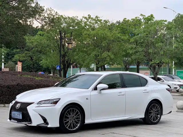 Lexus Lexus GS 2019