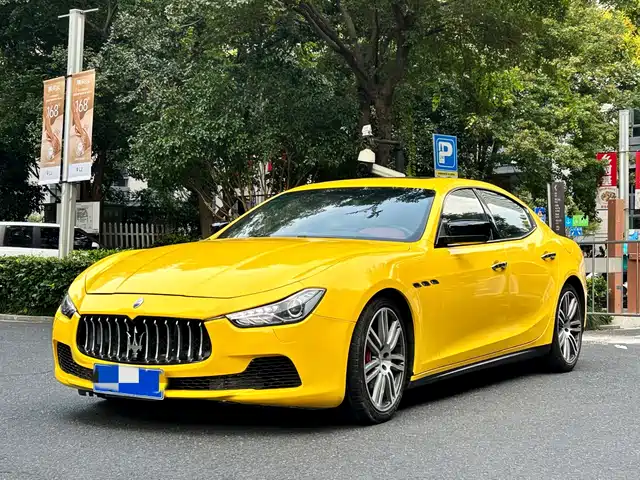 Maserati Ghibli 2015