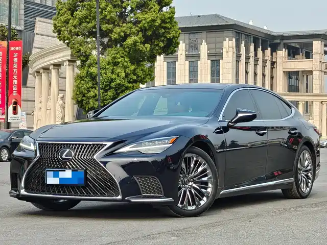 Lexus Lexus LS 2021