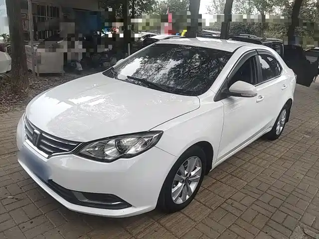 Roewe Roewe 360 2016