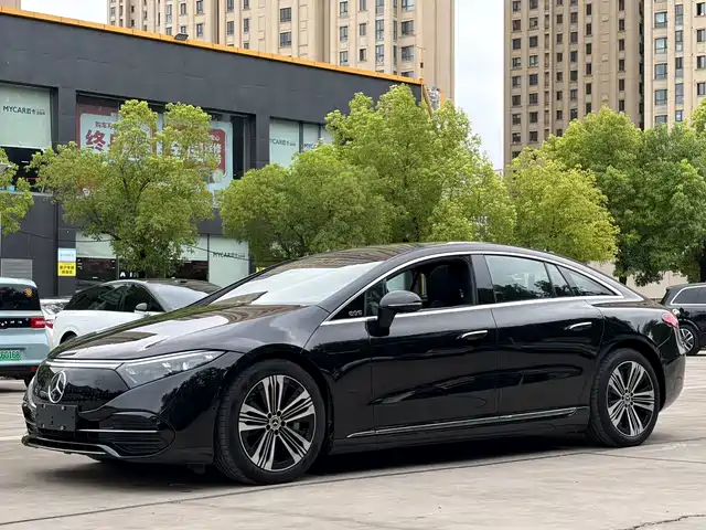Mercedes-Benz Mercedes-Benz EQS 2024
