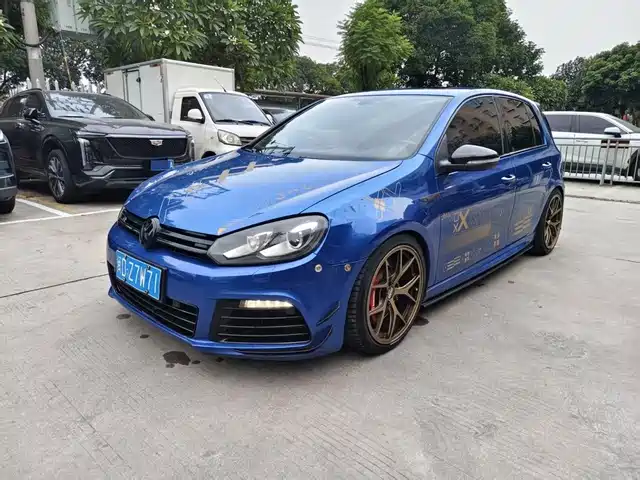 Volkswagen Golf (Import)