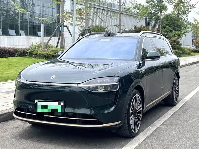 AITO Wenjie AITO M9 2024