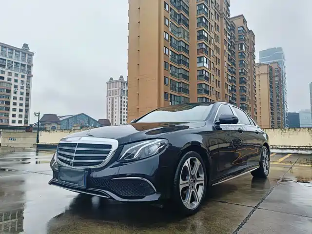 Mercedes-Benz Mercedes-Benz E-Class