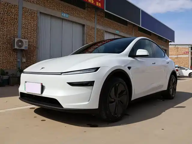 Tesla Model Y 2026