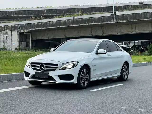 Mercedes-Benz Mercedes-Benz C-Class 2016