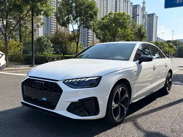 Audi Audi A4L 2025