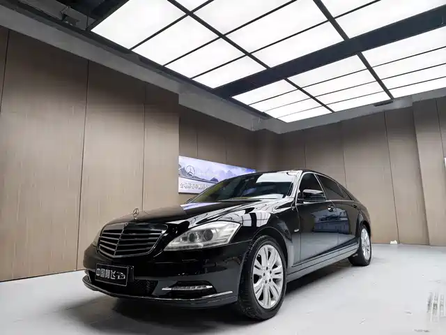 Mercedes-Benz Mercedes-Benz S-Class 2013