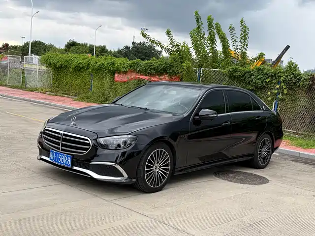 Mercedes-Benz Mercedes-Benz E-Class 2014