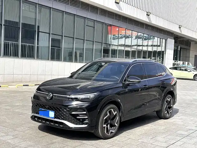 Volkswagen Tiguan L 2025