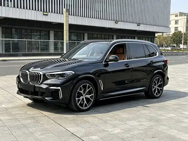 BMW BMW X5 2023