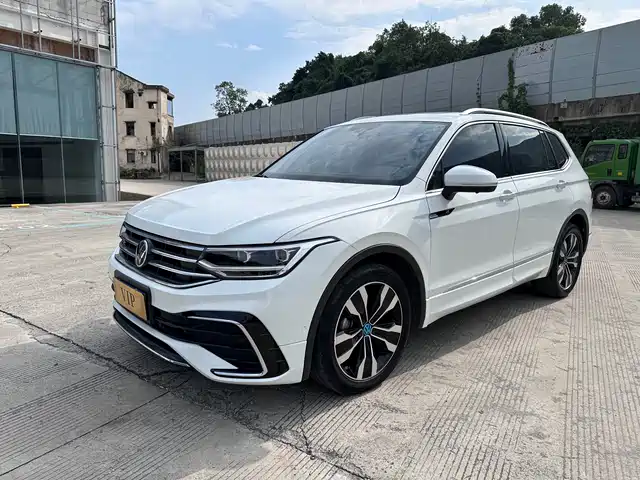 Volkswagen Tiguan L 2024