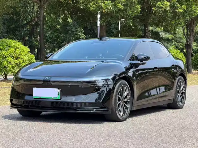 ZEEKR Zeekr 007