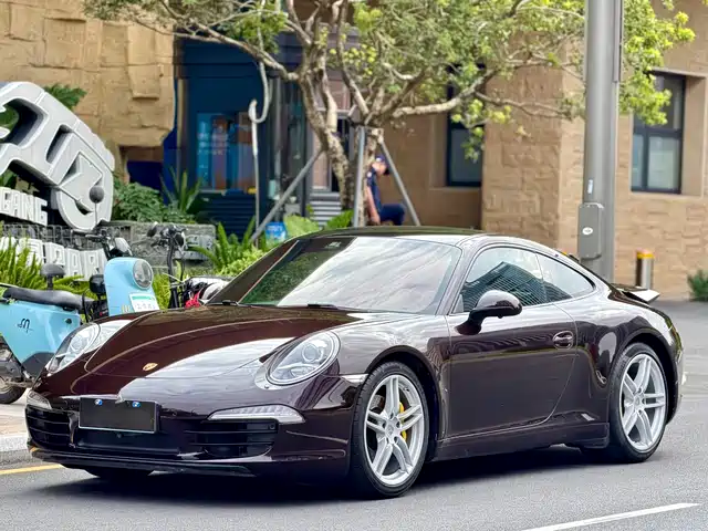 Porsche Porsche 911 2015