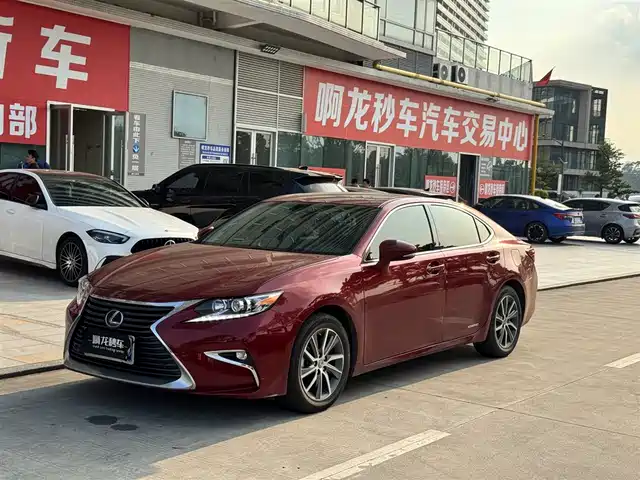 Lexus Lexus ES 2018