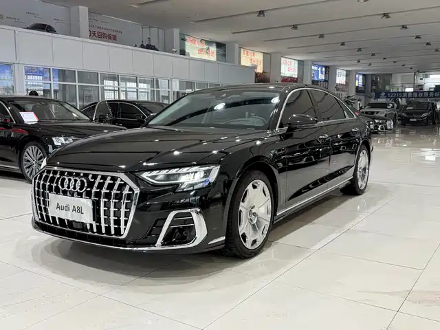 Audi Audi A8 2022