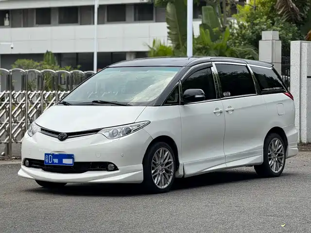 Toyota Previa