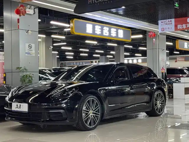 Porsche Panamera 2018