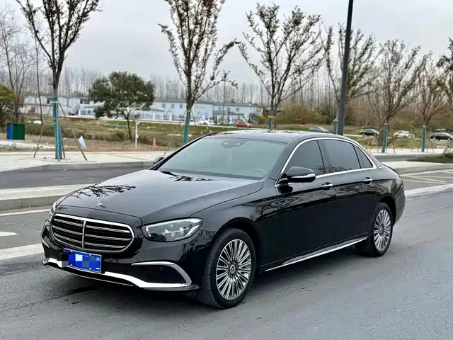 Mercedes-Benz Mercedes-Benz E-Class