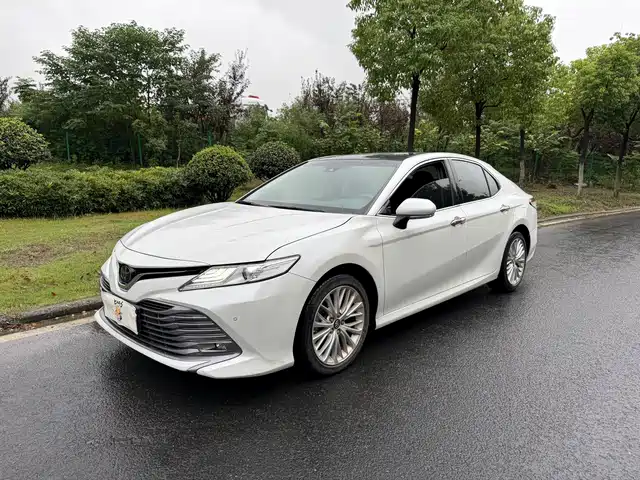 Toyota Camry 2020