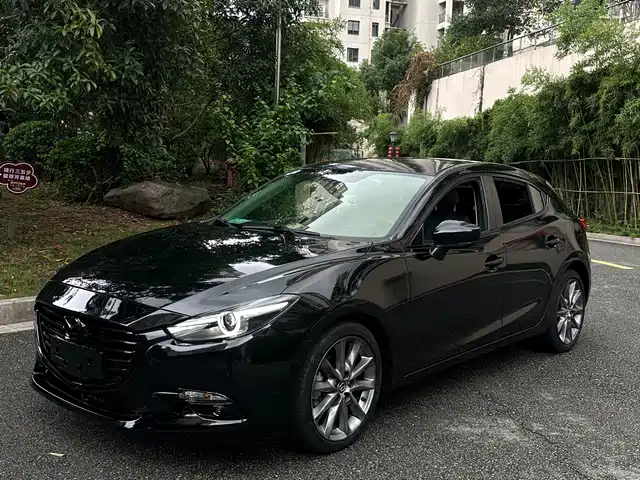 Mazda Mazda3 Axela