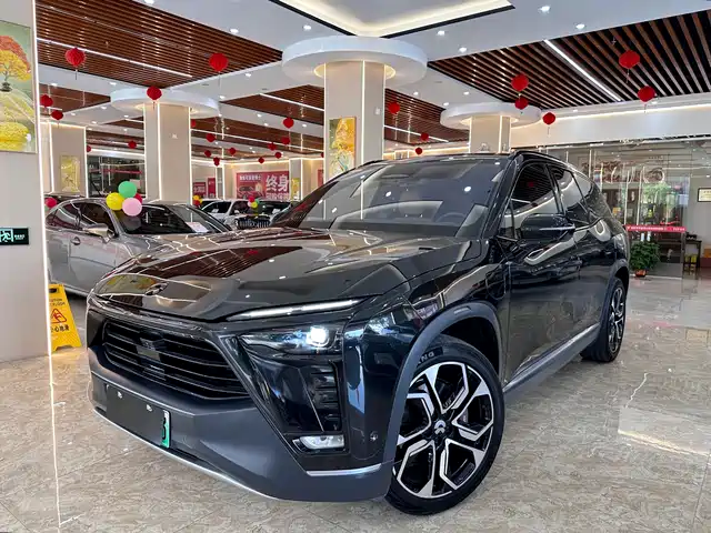 NIO NIO ES8 2022