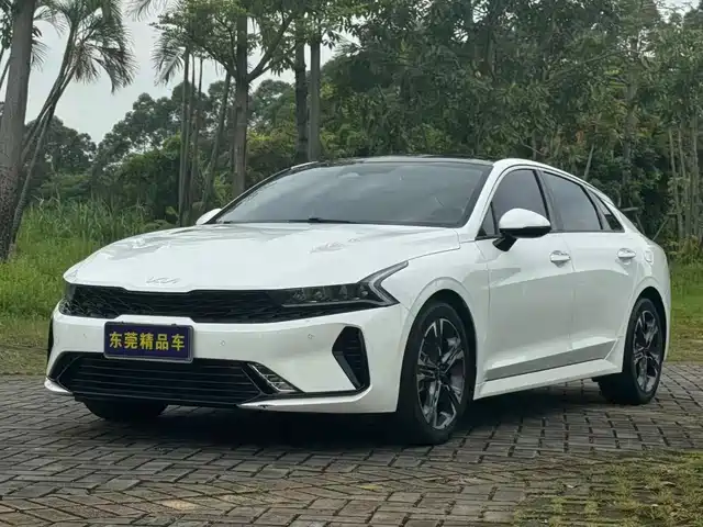 Kia Kia K5 2023