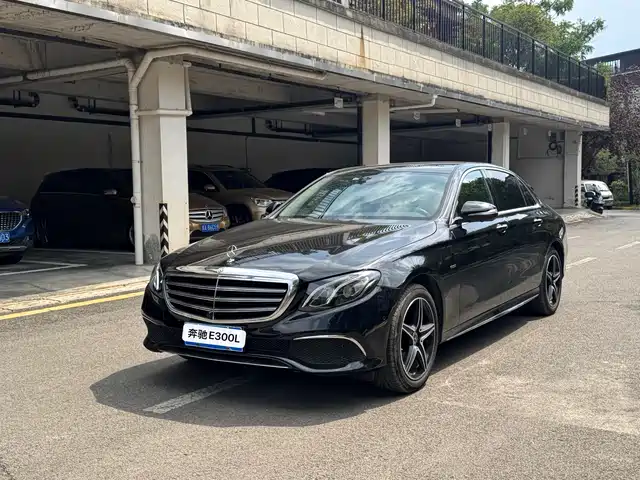 Mercedes-Benz Mercedes-Benz E-Class 2020