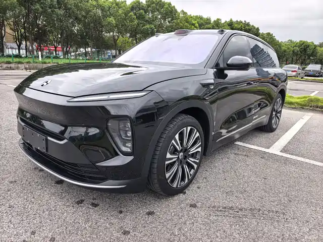 NIO NIO ES8 2024
