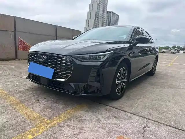 Chery Fengyun Fengyun A8L 2025