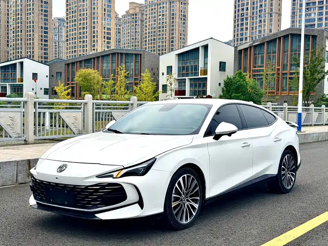 MG MG7