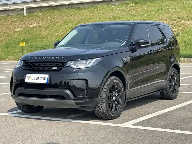 Land Rover Discovery 2020