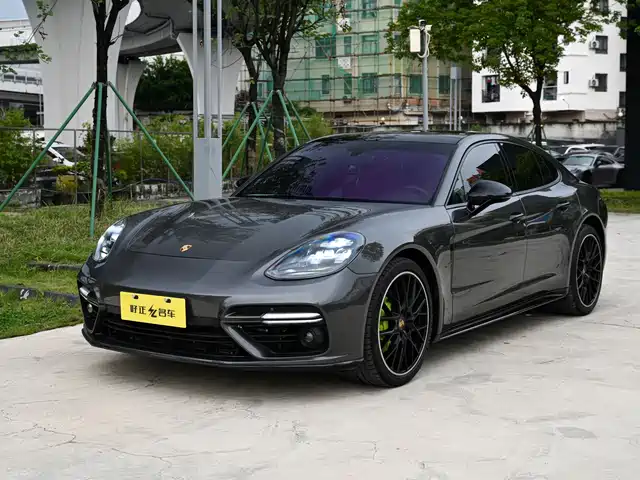 Porsche Panamera 2017