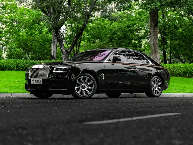 Rolls-Royce Ghost 2024