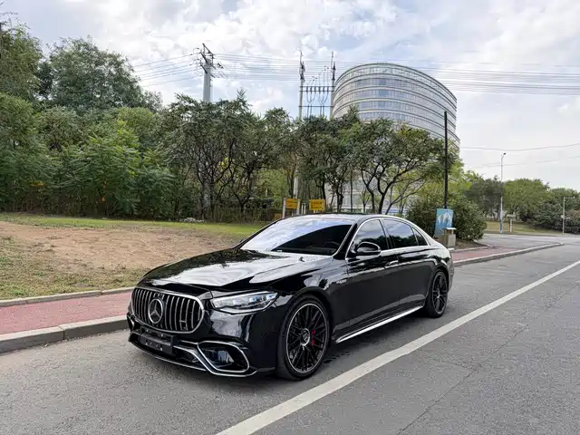 Mercedes-Benz Mercedes-Benz S-Class AMG Hybrid