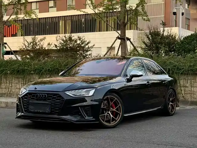 Audi Audi S4 2023
