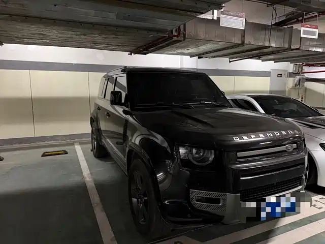 Land Rover Land Rover Defender 2025