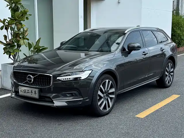 Volvo Volvo V90 2021