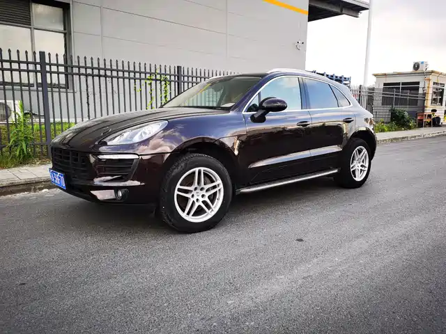 Porsche Macan 2017