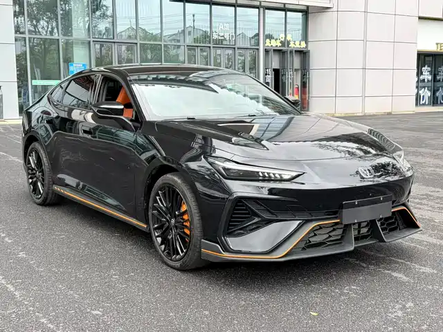 Changan Changan UNI-V 2025
